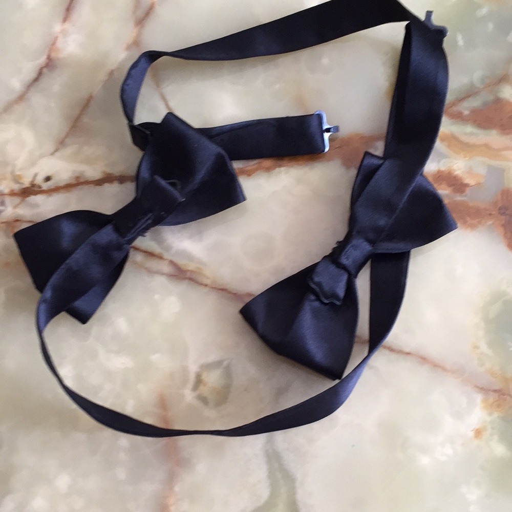 Two Black Bow Ties - image 4